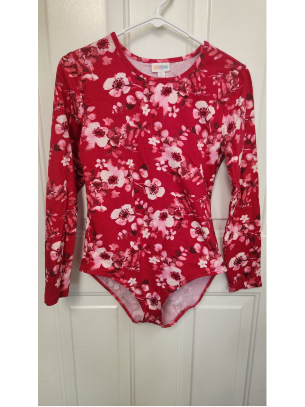 LuLaRoe Floral Bodysuit Red Pink Size M